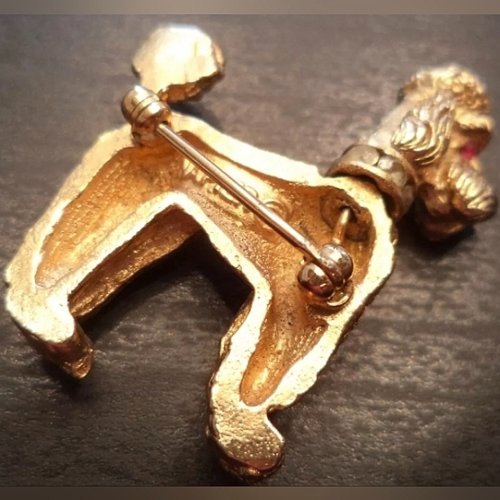 Napier Articulated Rhinestone Poodle Red Eyes Dog 1.5" Brooch *Rare* Signed - Picture 3 of 5